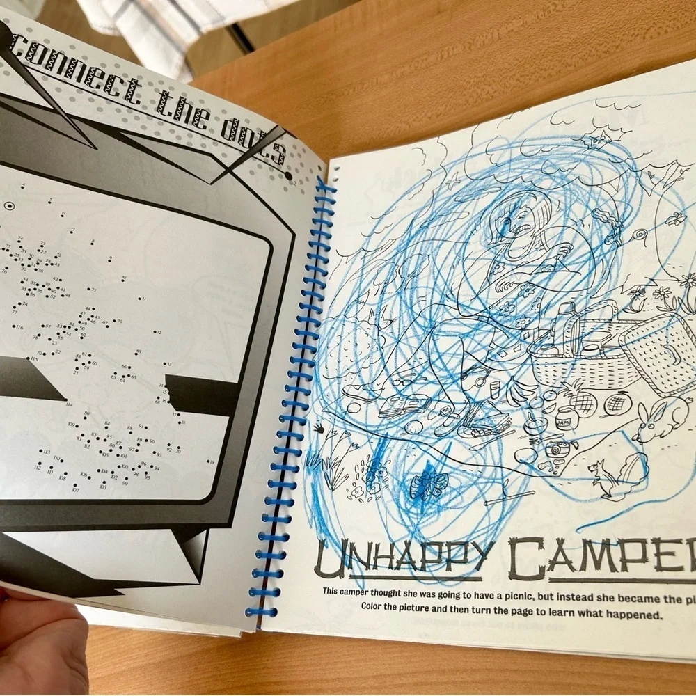 Book Color & activity book Klutz brand with pencils